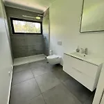 Elodie Piscine Prive, Parking ヴィラ