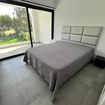 Elodie Piscine Prive, Parking ヴィラ *