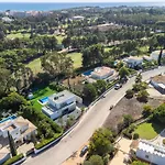 Elodie Piscine Prive, Parking ヴィラ ポルティマン