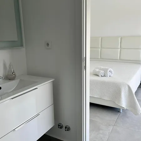 Elodie Piscine Privé, Parking Villa *