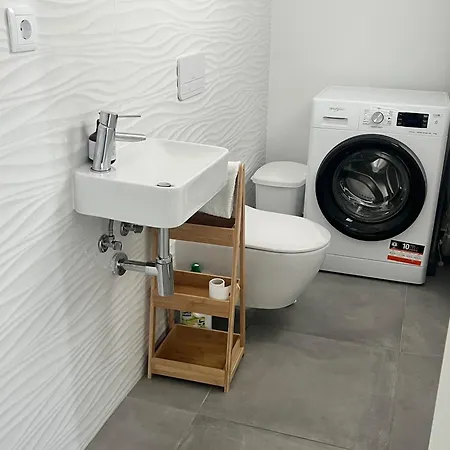 Elodie Piscine Privé, Parking Villa Portimão
