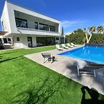 Villa Elodie Piscine Prive, Parking Portimão