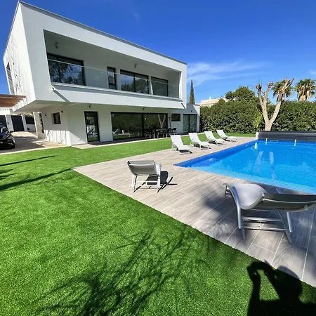 Villa Elodie Piscine Prive, Parking Portimão