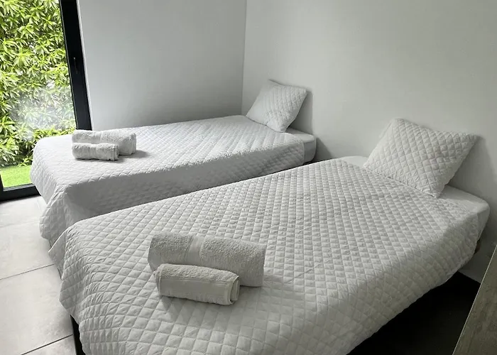 Villa Elodie Piscine Prive, Parking