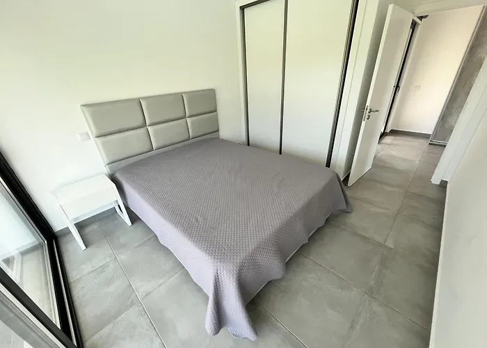 Elodie Piscine Prive, Parking Portimão